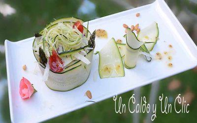 Ensalada crujiente de calabacín
