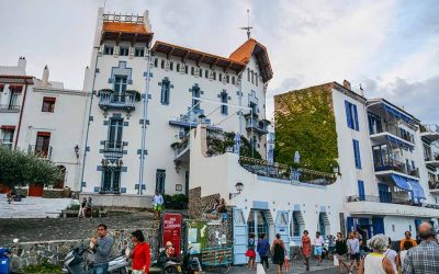 Cadaques el  embrujo de Dalí.  1ª parte