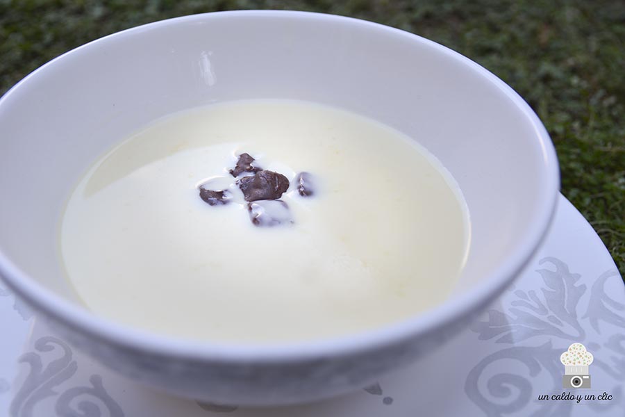 SOPA CHOCO BLANCO