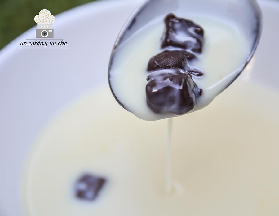 SOPA CHOCO BLANCO